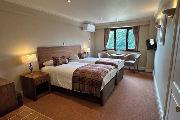 Room 46 of 94