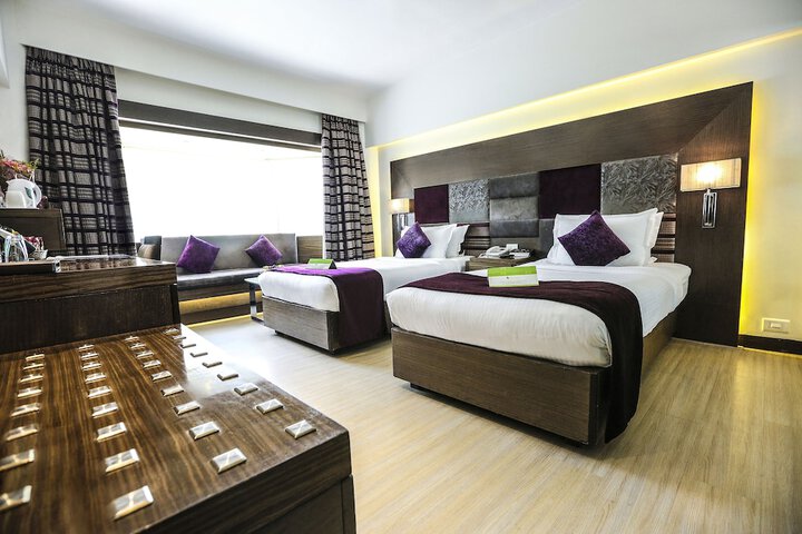 Room 29 of 63