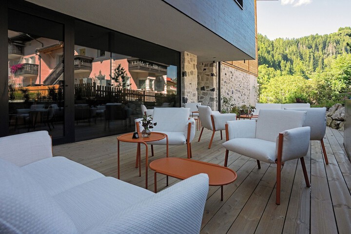 Terrace/Patio 27 of 30