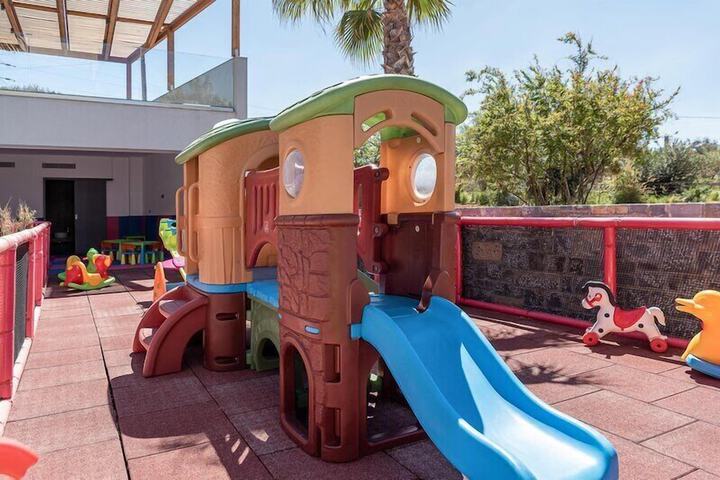 Childrens Activities 74 of 101