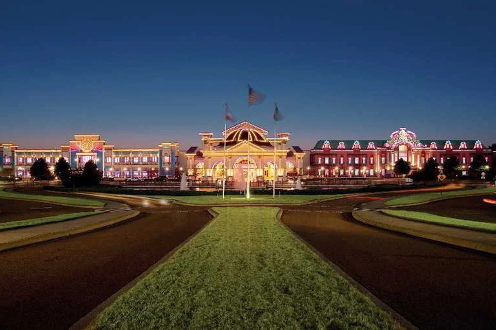 Exterior of Harrahs Tunica
