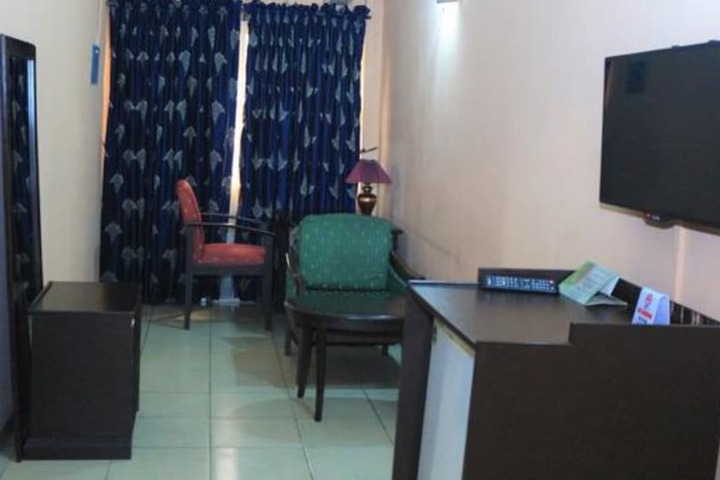 Room 19 of 33