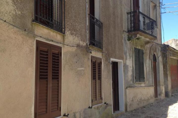 LA PORTA DEL BALIO