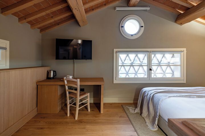 Room 20 of 81