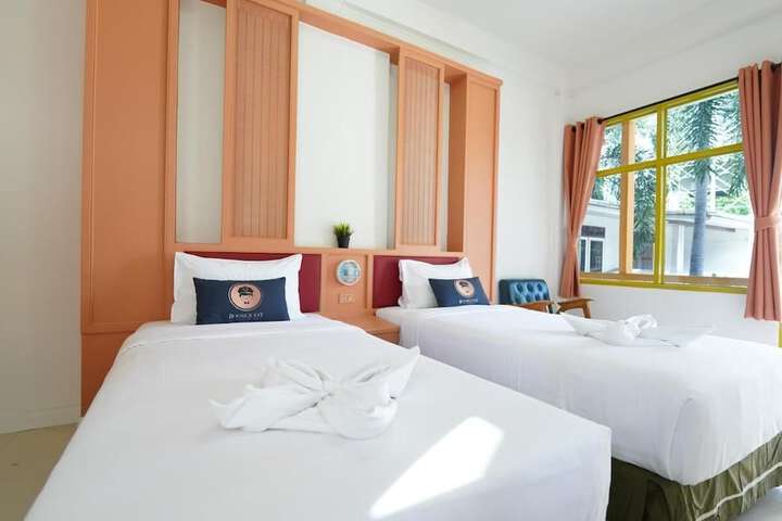 RoomQuest Hotel Pratunam
