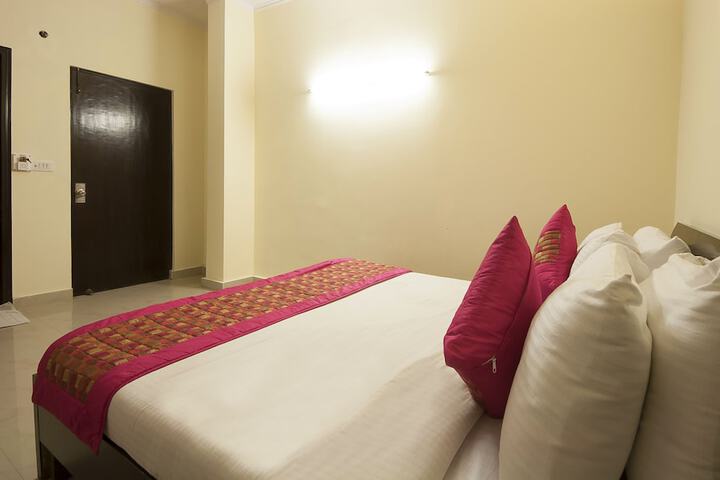 Room 21 of 52