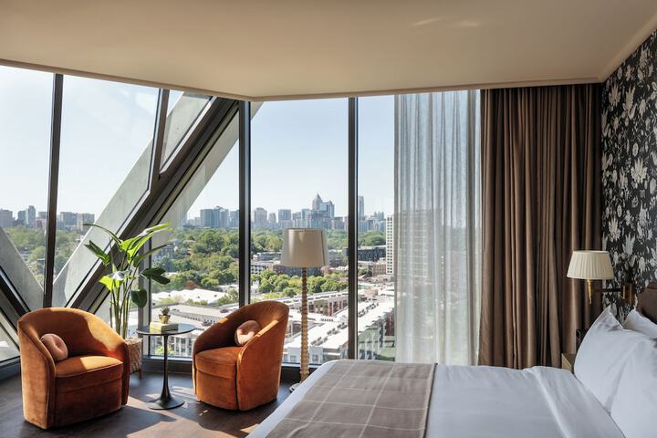 Room 20 of 63
