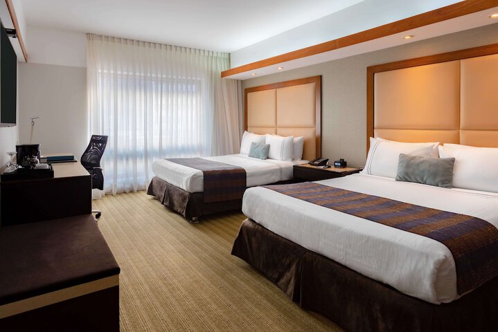 Room 26 of 125