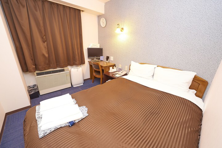 Room 9 of 41