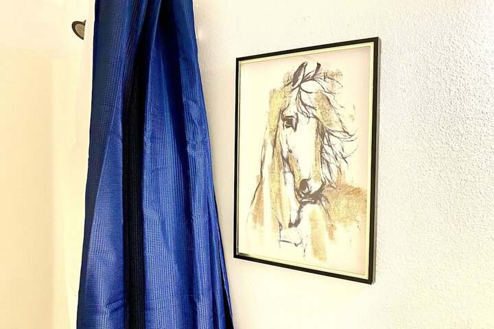 Room 112 of 426