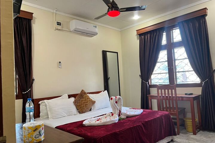 Room 17 of 92