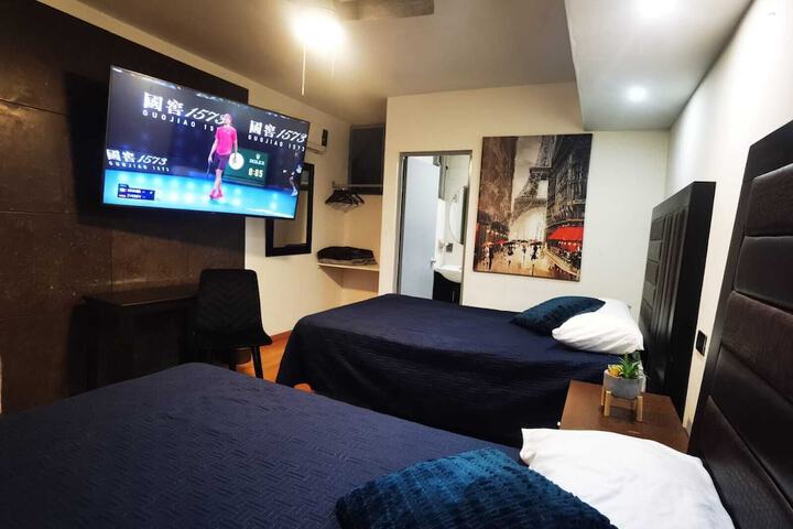 Room 10 of 51