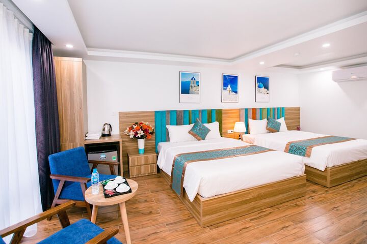 Room 12 of 29