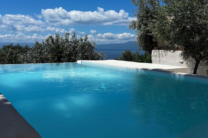 Rustic Hill Private Pool Rooms in Kalamata