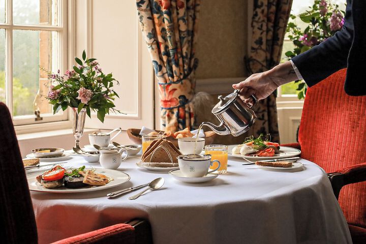 Breakfast/Coffee Service 69 of 88
