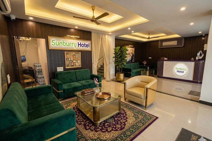 Hotel Interior 3 of 27