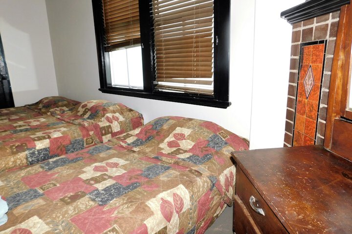 Room 13 of 51