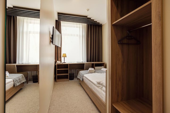 Room 11 of 58