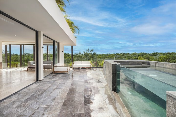 Terrace/Patio 91 of 179