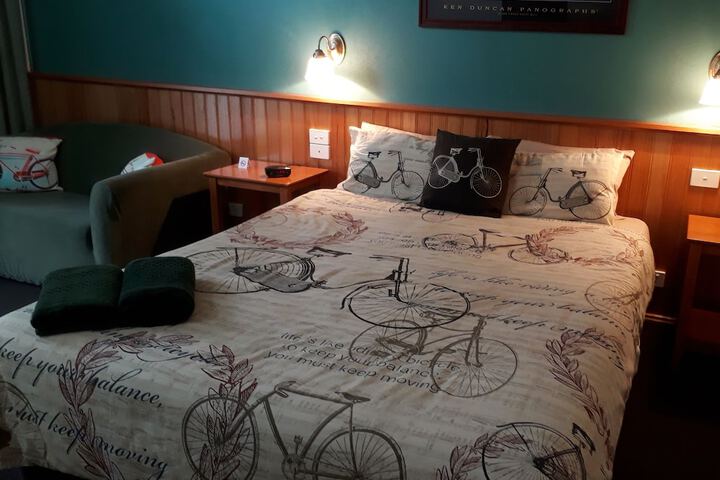 Room 26 of 62