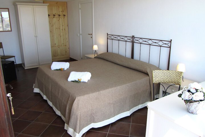 Room 19 of 84