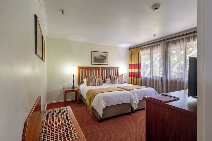 Room 8 of 54