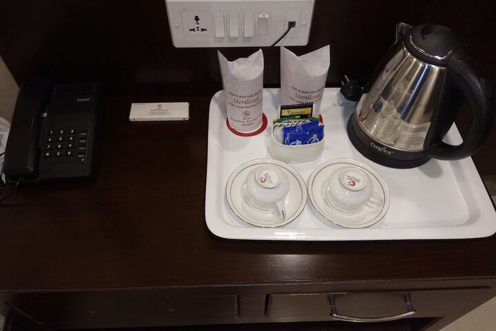 Breakfast/Coffee Service 17 of 23