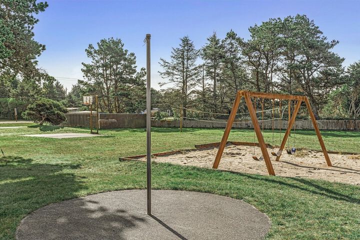 Children's play area - outdoor