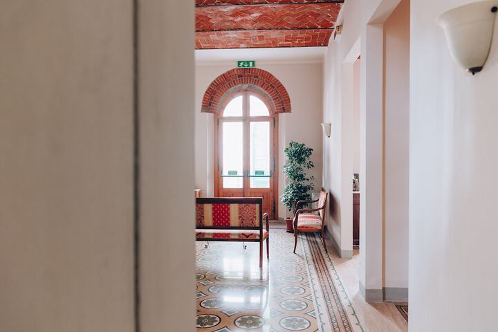 Hotel Interior 12 of 94