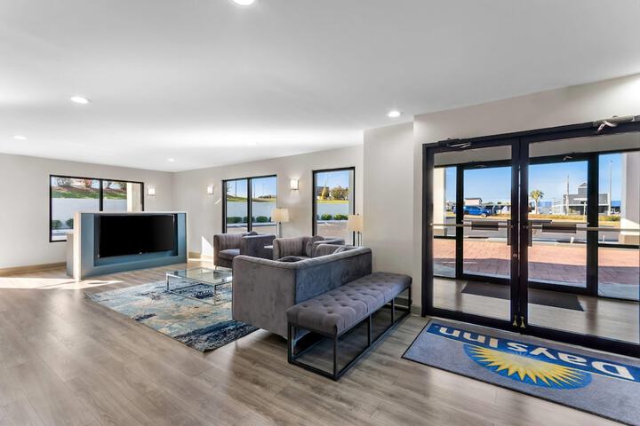 Hotel Interior 4 of 26