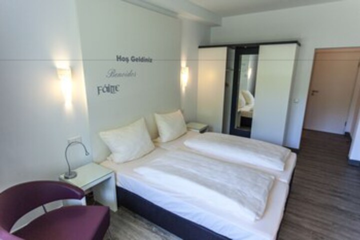 Room 47 of 71