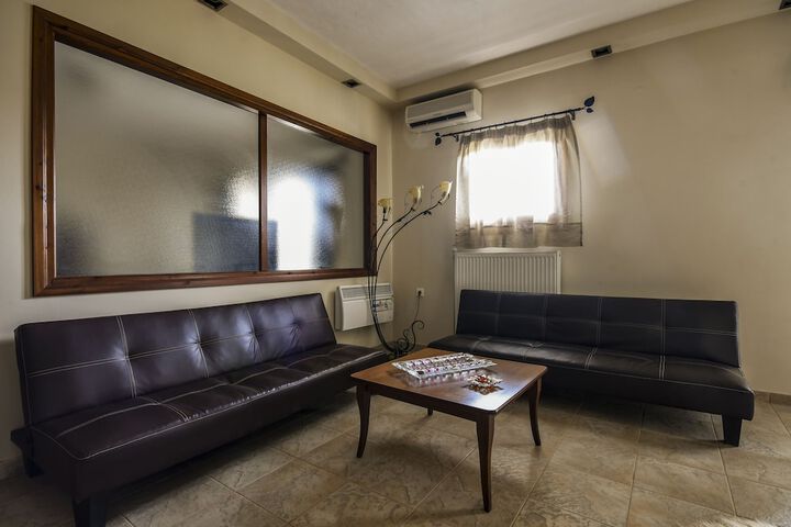 Room 40 of 82