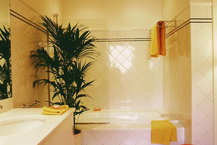 Room 25 of 52