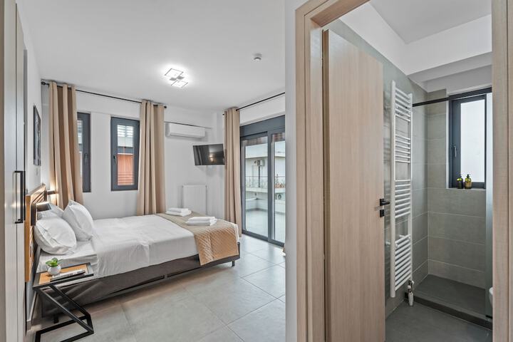 Room 17 of 43