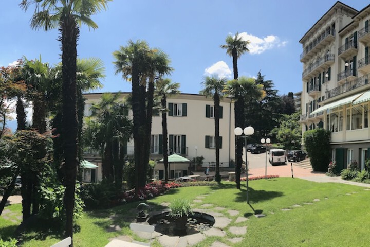 Hotel Exterior 45 of 59