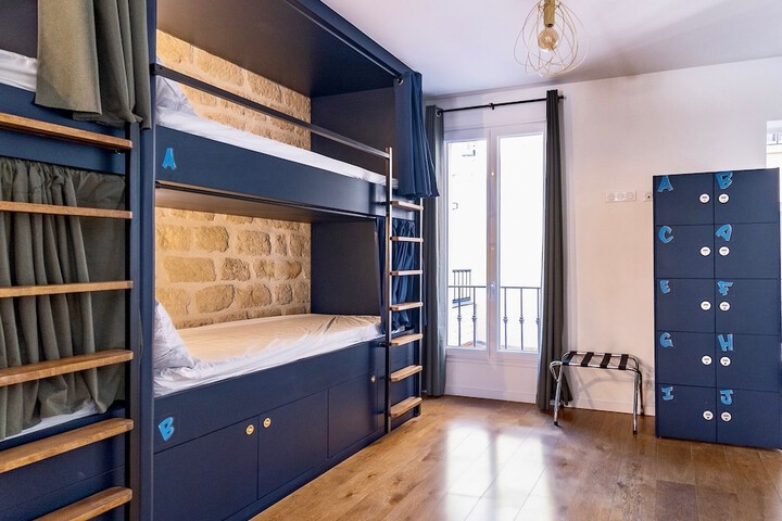 Room 14 of 39