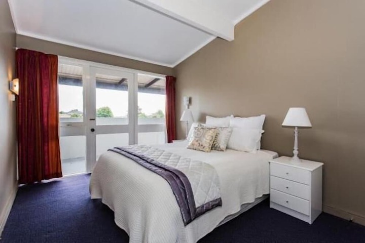 Blenheim Road Motor Lodge