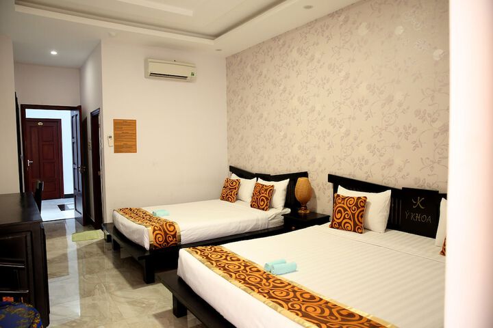 Room 37 of 84