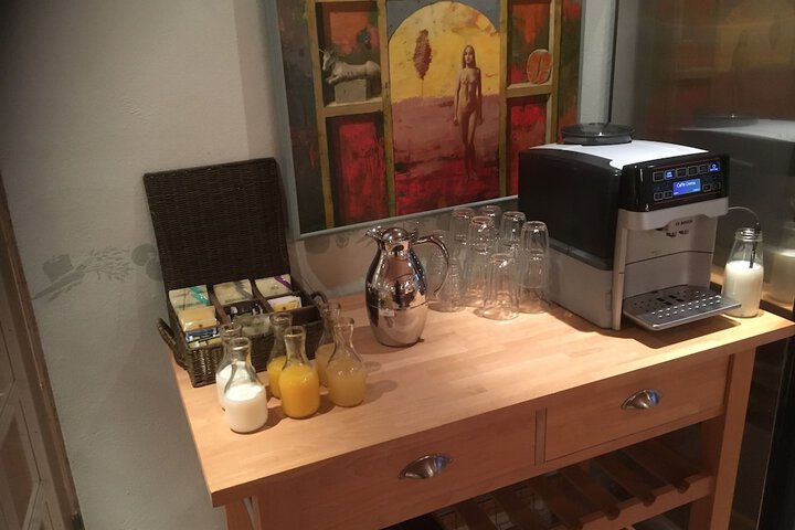 Breakfast/Coffee Service 21 of 42
