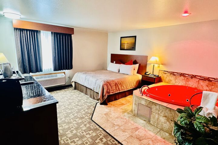 Room 7 of 32