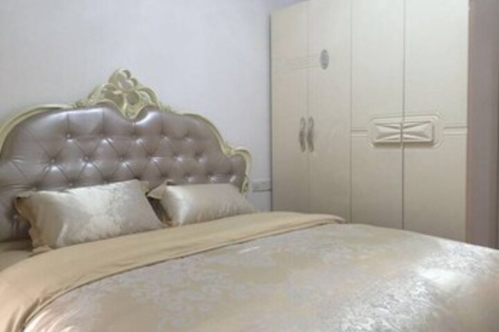 Room 26 of 54