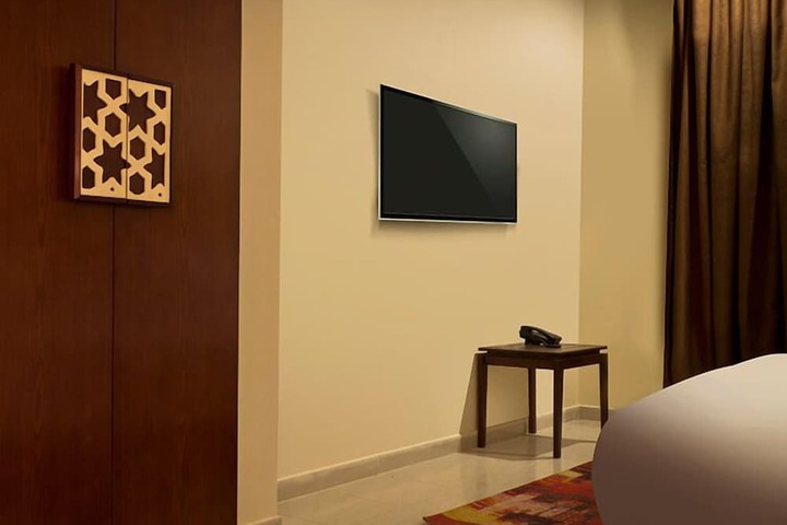 Room 14 of 133