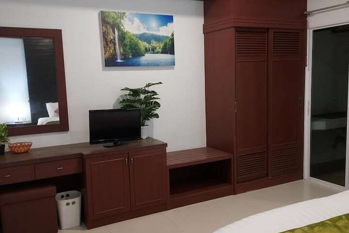Room 22 of 67