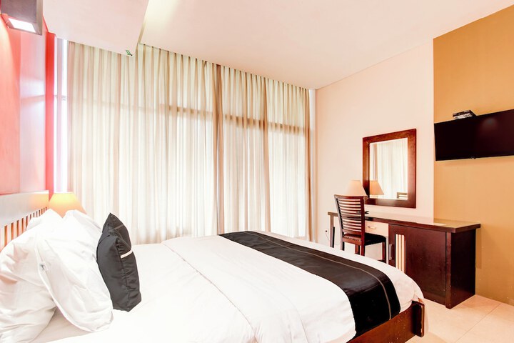 Room 21 of 40