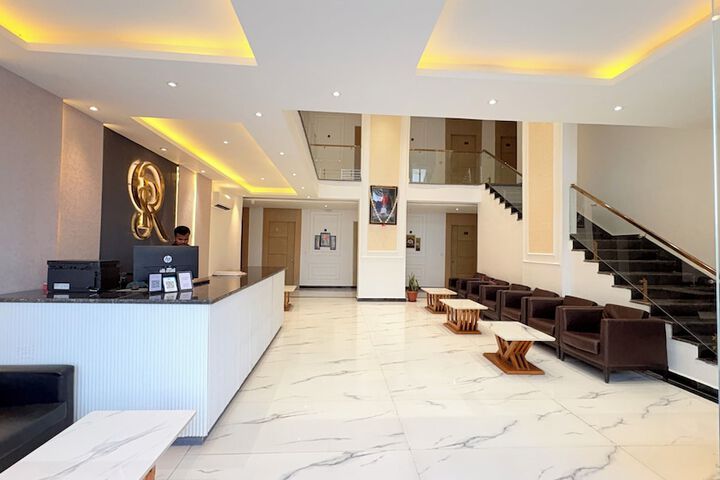 Hotel Interior 5 of 28