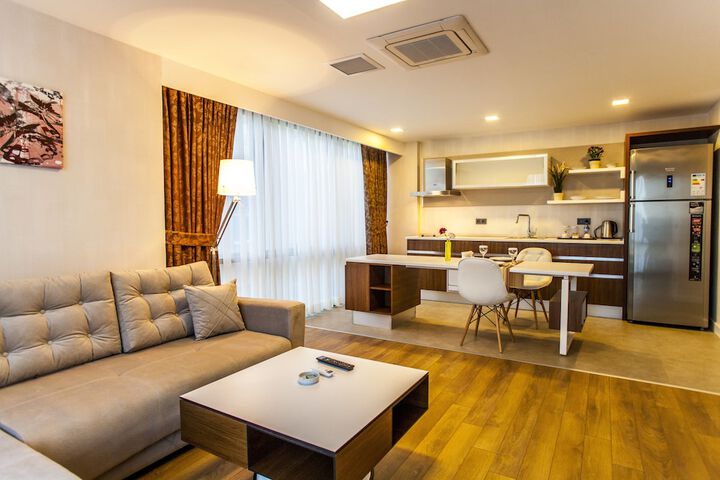 Room 14 of 43