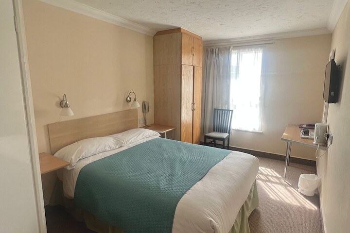 Room 18 of 59