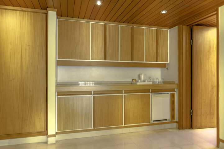 Private kitchenette