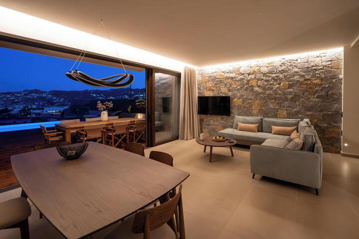 Room 9 of 60