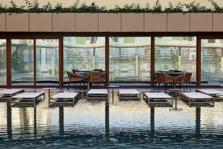 Pool 54 of 175
